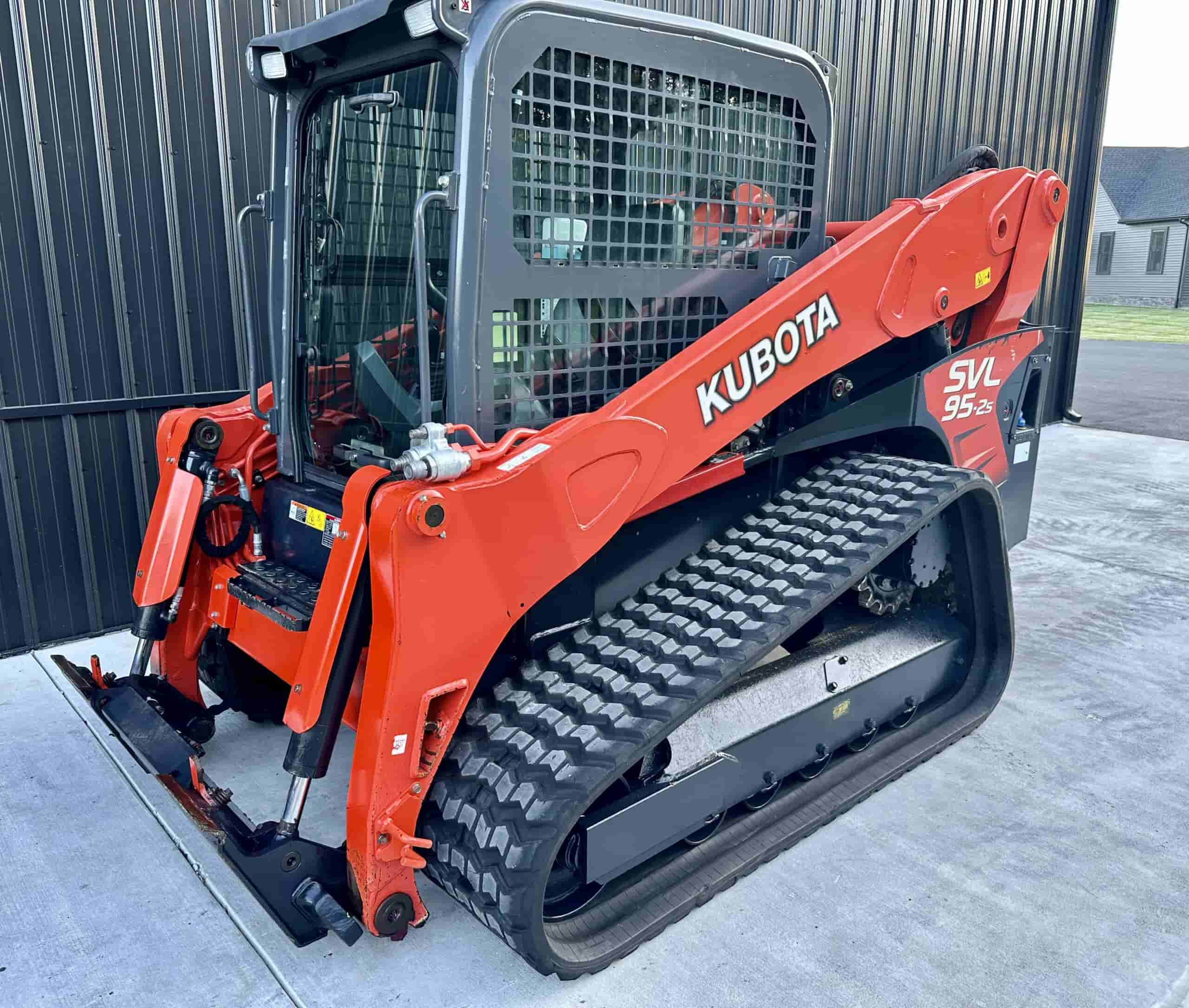 2017 KUBOTA SVL95-2s
